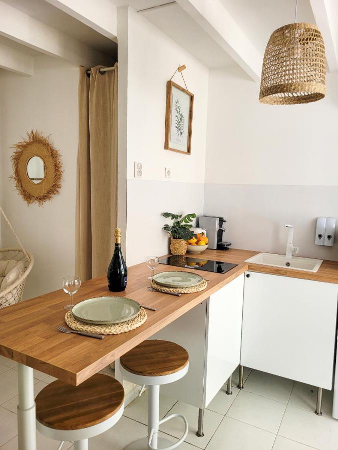 Double Climatise Avec Terrasse - Proche Tram & Centre Apartment *